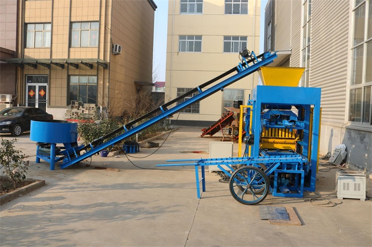 QTJ4-30C Hollow cement concrete paver making machine cement manufacturing plant cost(图2) QTJ4-30C Hollow cement concrete paver making machine cement manufacturing plant cost(图2)