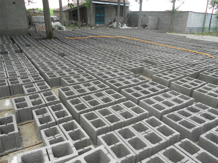 QTJ4-30B brick production line automatic small hollow brick making machine concrete block making mac(图13)